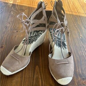 DV by Dolce Vita Taupe Lace-Up Wedges